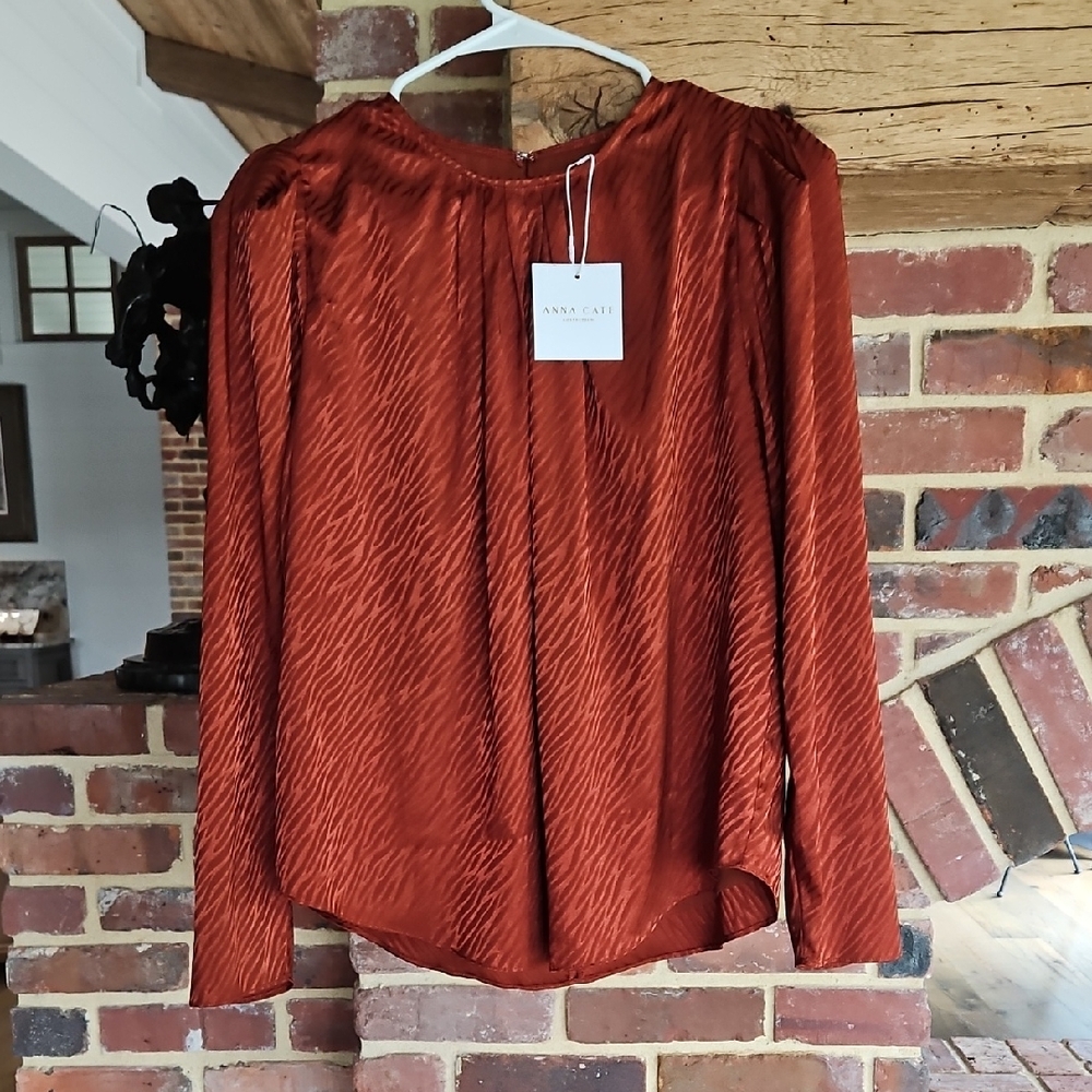 NWT Anna Cate Blouse Size Small